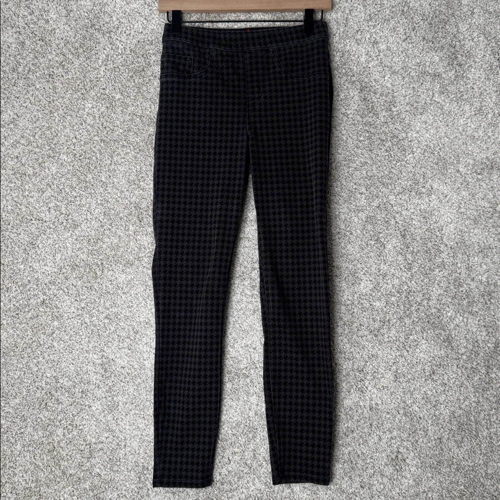 SPANX Jeanish Houndstooth Jean-ish black‎ gray size Small Women’s Jean Leggings